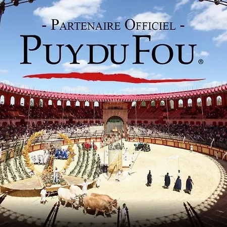 Le Village De Florine Camping