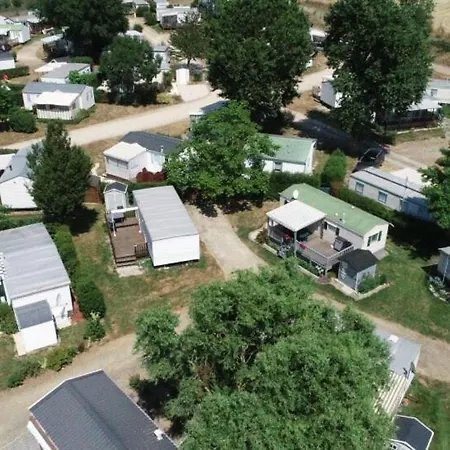 Camping Le Village De Florine 3*