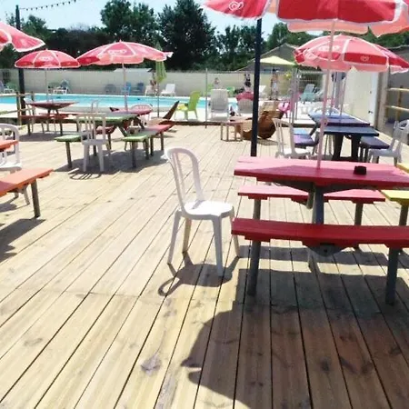 Le Village De Florine Camping