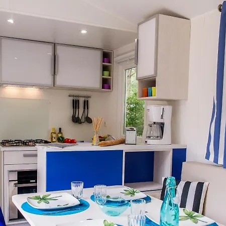 Camping Le Village De Florine