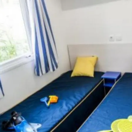 Kemping Le Village De Florine