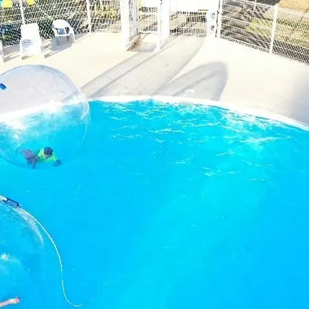 Le Village De Florine 3*