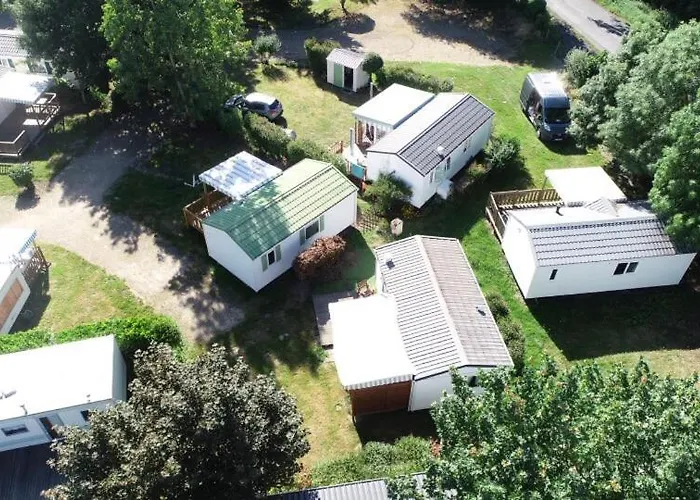 Le Village De Florine Kemp Coëx