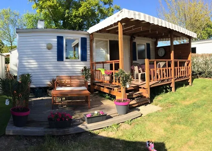 Le Village De Florine Kemp Coëx