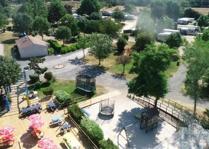 Le Village De Florine Kemp Coëx