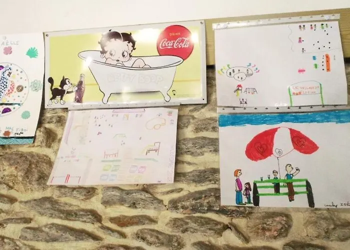 Le Village De Florine