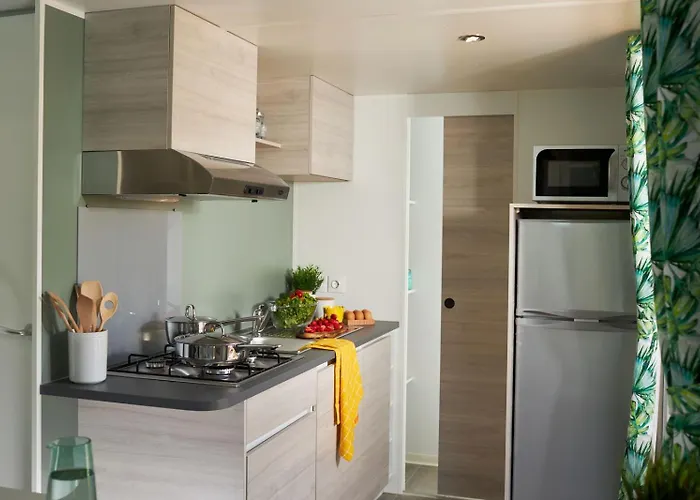 Le Village De Florine