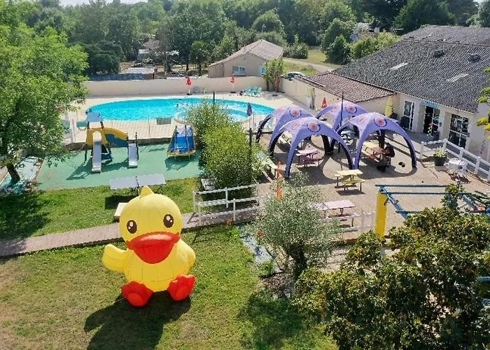 Le Village De Florine Kemp